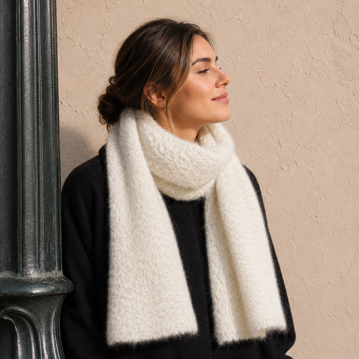 Wolwitte Mohair Sjaal – Mantas Ezcaray